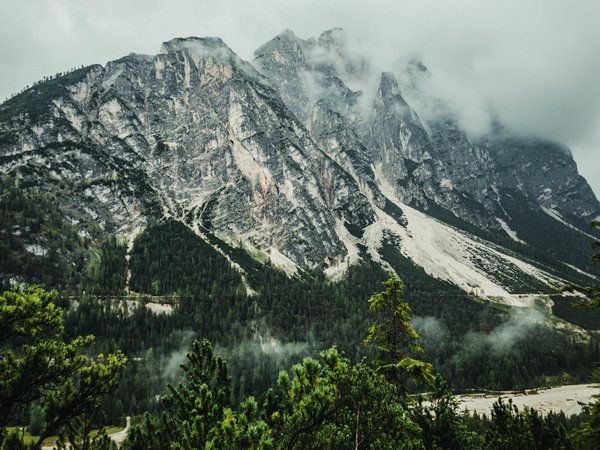 Voyageurs Éclairés : Le Guide Complet pour l'Aventurier Collaboratif